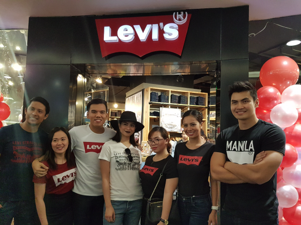 levis megamall location