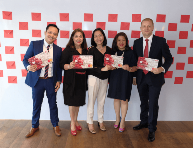 Mastercard Philippines Vice Presidents Mike Miranda and Judith Dayrit, HSBC VP Head of CVM Jasmine Alansalon, HSBC SVP Head of Marketing Anya Cajucom and HSBC Philippines Head of Retail Banking and Wealth Management Kris Werner