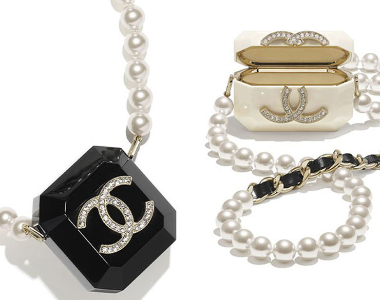 LOOK: Chanel unveils $2,675 AirPods case necklace – Garage