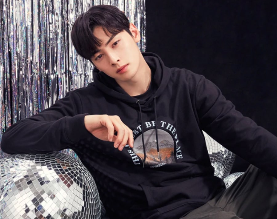 Channel Cha Eun Woo s style this holiday season Garage