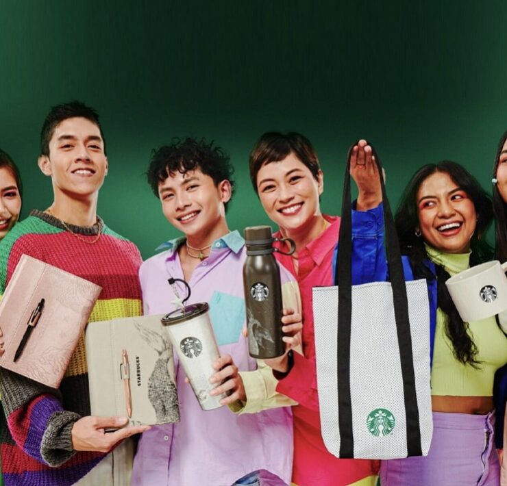 Cheerful new Starbucks® X LINE FRIENDS collection arrives for the holidays  : Starbucks Stories Asia